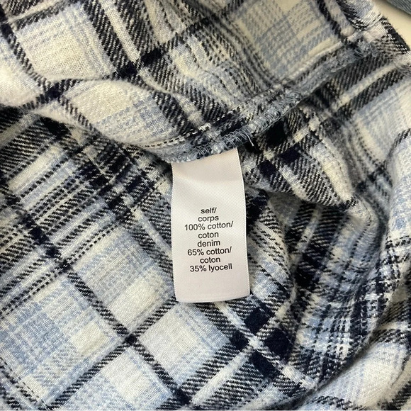 Maurices Blue Chambray Denim Plaid Mix Boyfriend Button Down Shirt Medium Women - Picture 10 of 11